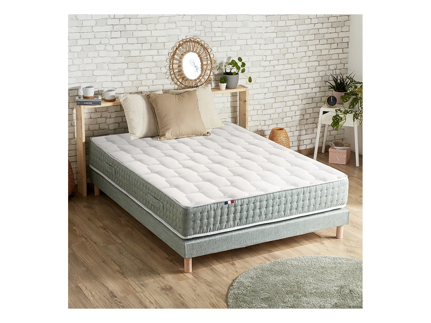 Matelas ressorts ensachés 7 zones HYGGE - soutien ferme et réversible Dimensions - 160 x 200 cm