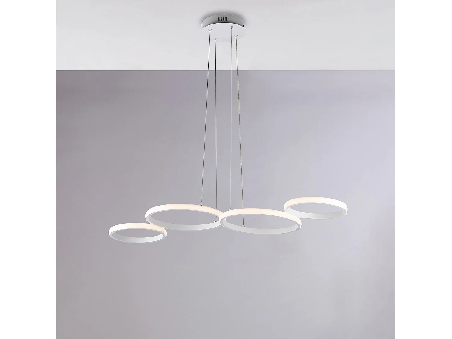Suspension LED Atena métal blanc, télécommande incluse, LED CCT intégrée, câbles réglables, design minimaliste