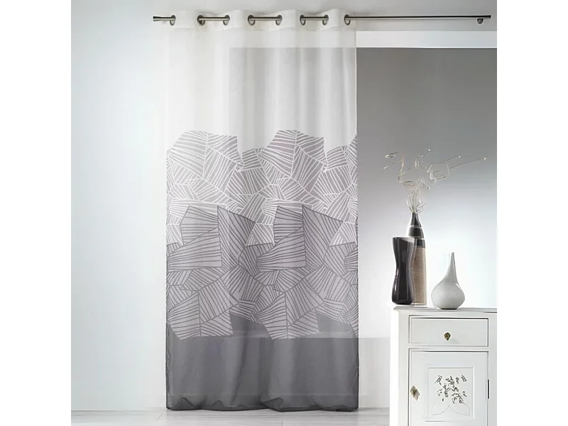 Visillo en Estameña Ligera con Motivos Gráficos