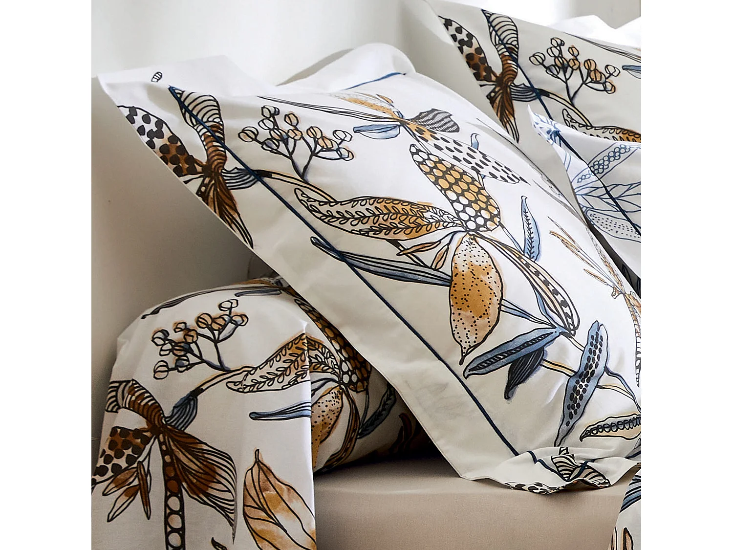 Juego de cama con flores exuberantes 200 x 200 cm