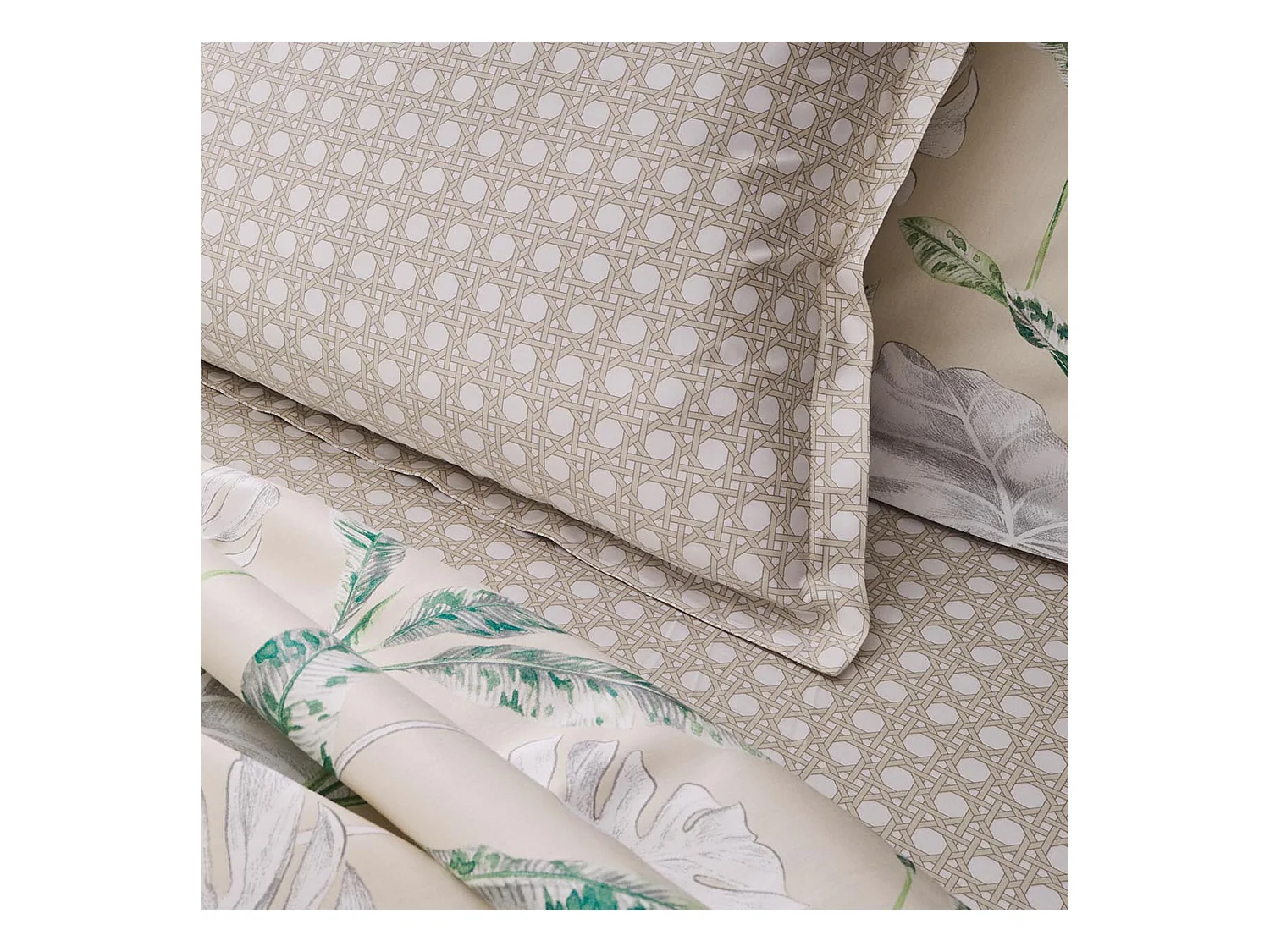 Drap housse en satin aux impressions de cannage