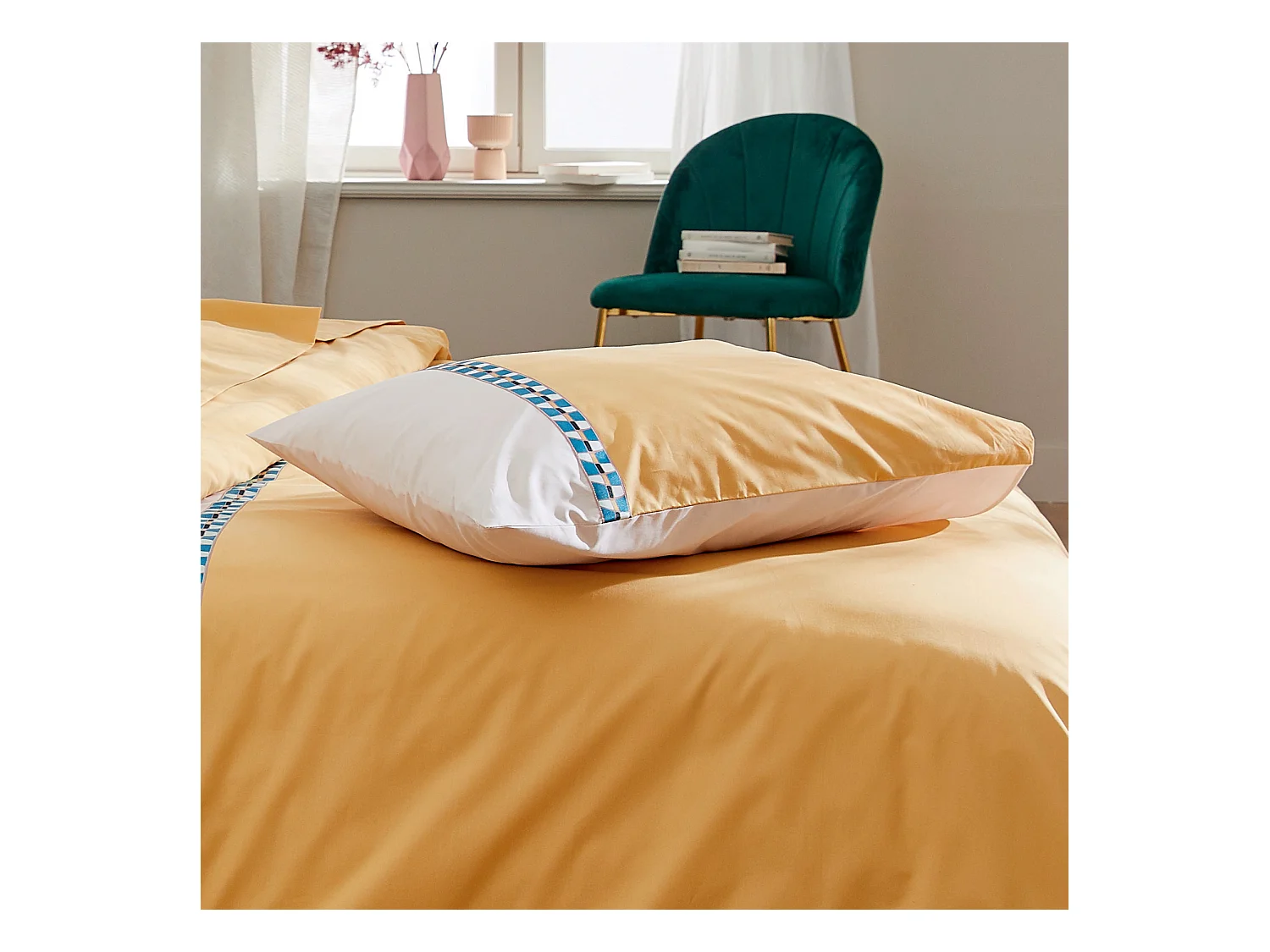 Taie d'oreiller percale avec galon
