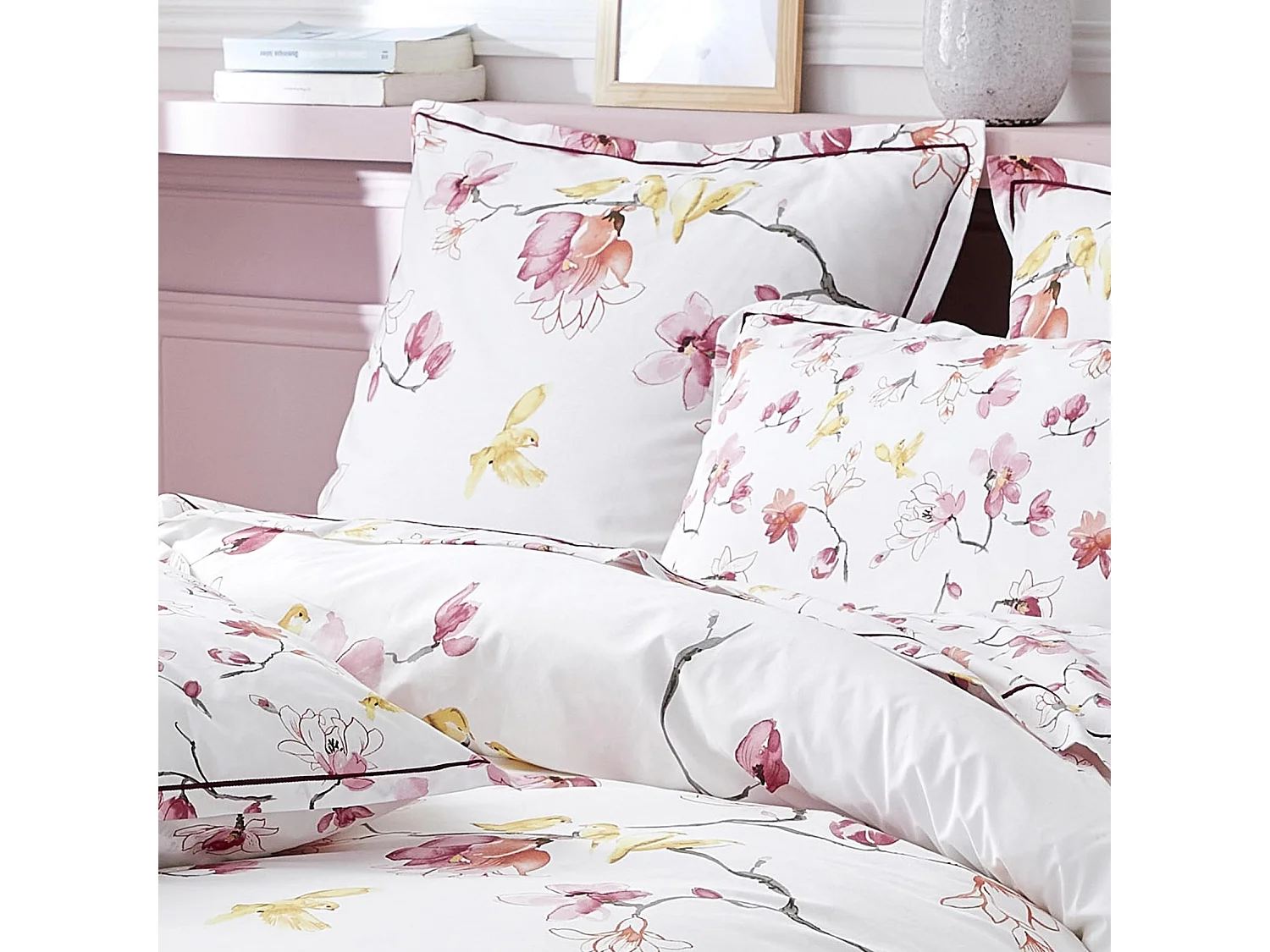 Taie d'oreiller imprimée fleurs et oiseaux