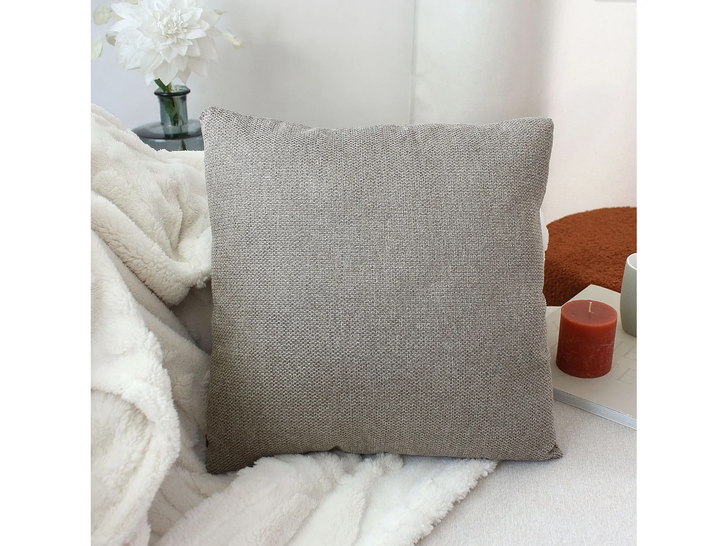 Coussin Déco en Velours "Lagarta" 40x40cm Taupe