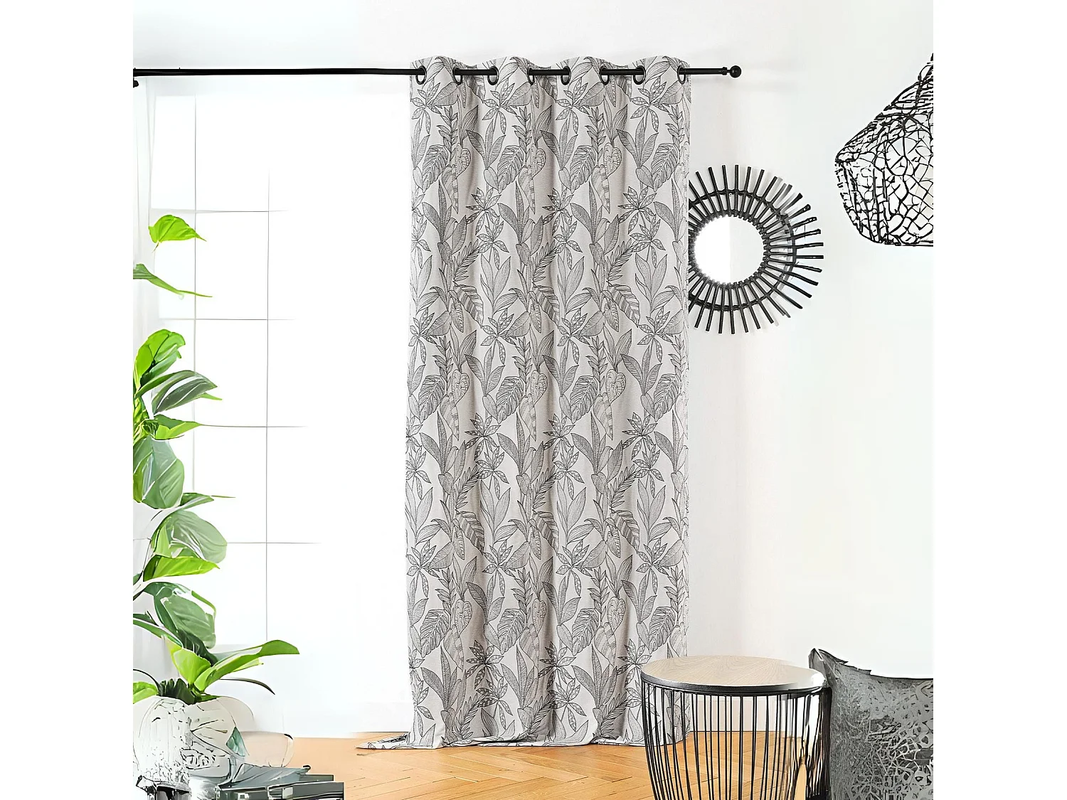 Cortina con hojas estilizadas 140 x 260 cm