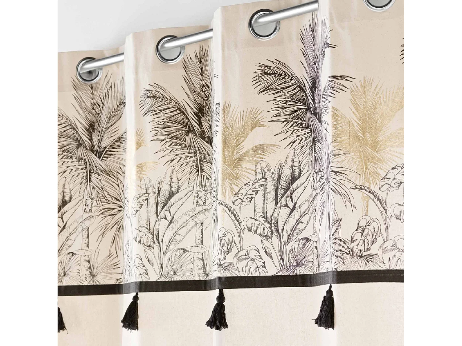Cortina de ojetes de palma de papaya con borlas y remate metálico 140 x 240 cm