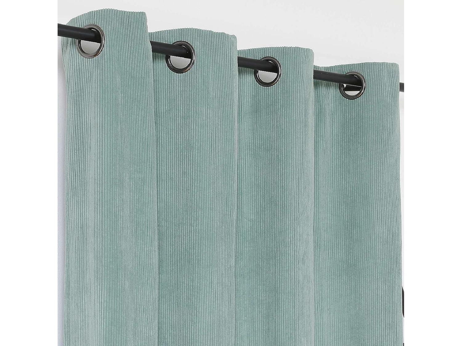 Rideau obscurcissant et isolant en velours côtelé