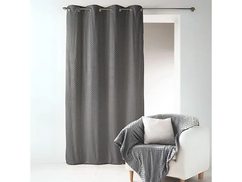 Cortina Polar con relieves 140 x 260 cm