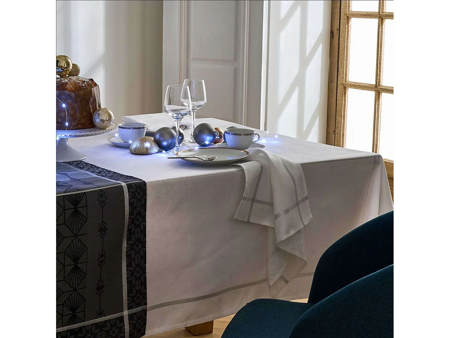 Mantel de Navidad rectangular bordado