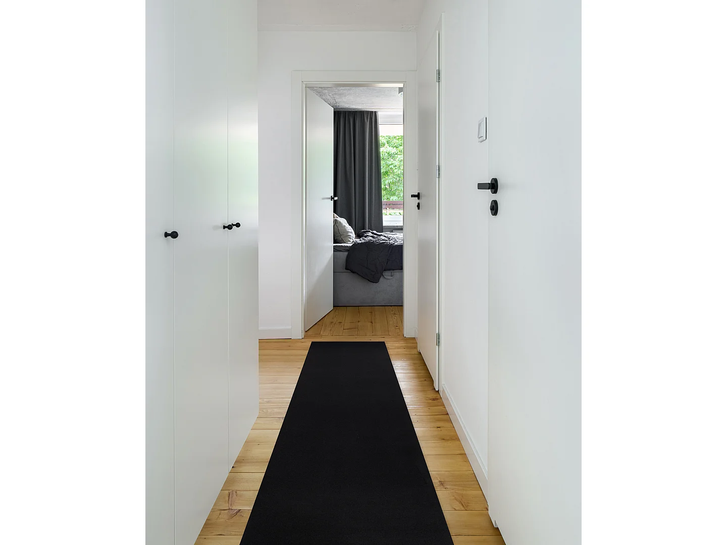 Läufer Antirutsch RUMBA einfarbig schwarz 100x670 cm