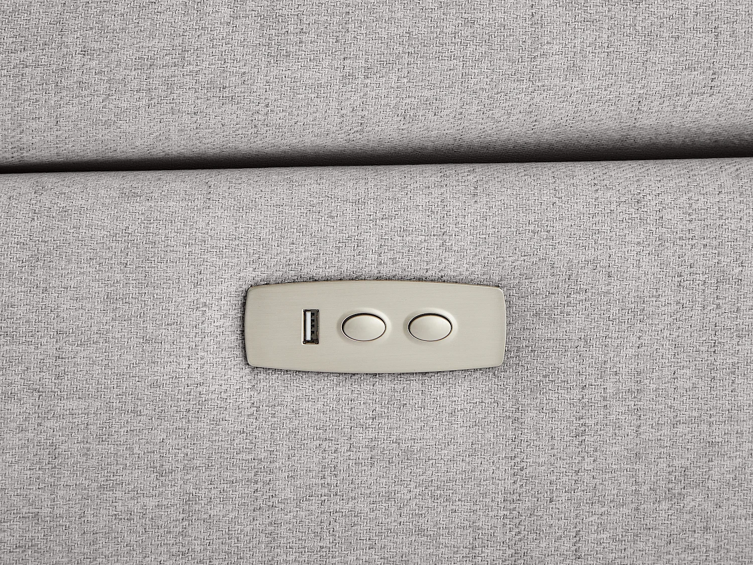 Canapé d'angle gauche relax électrique en tissu chiné gris clair CADILO