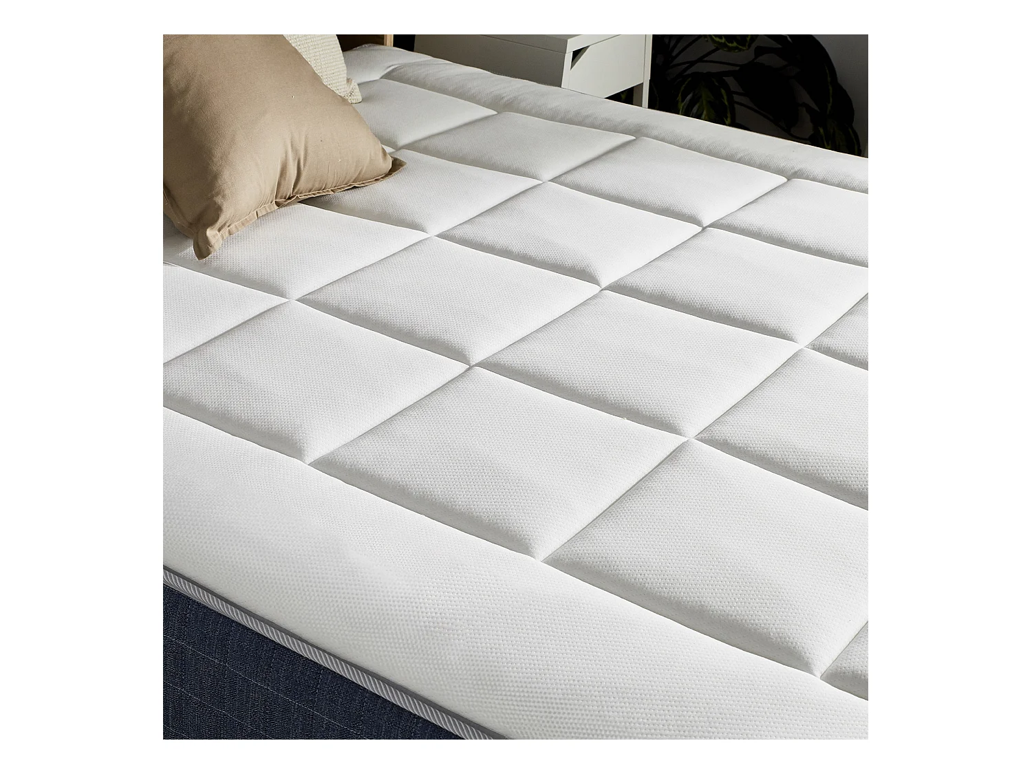 Matelas ressorts ensachés KING STYLE, mémoire de forme, confort ferme Dimensions - 180 x 200 cm