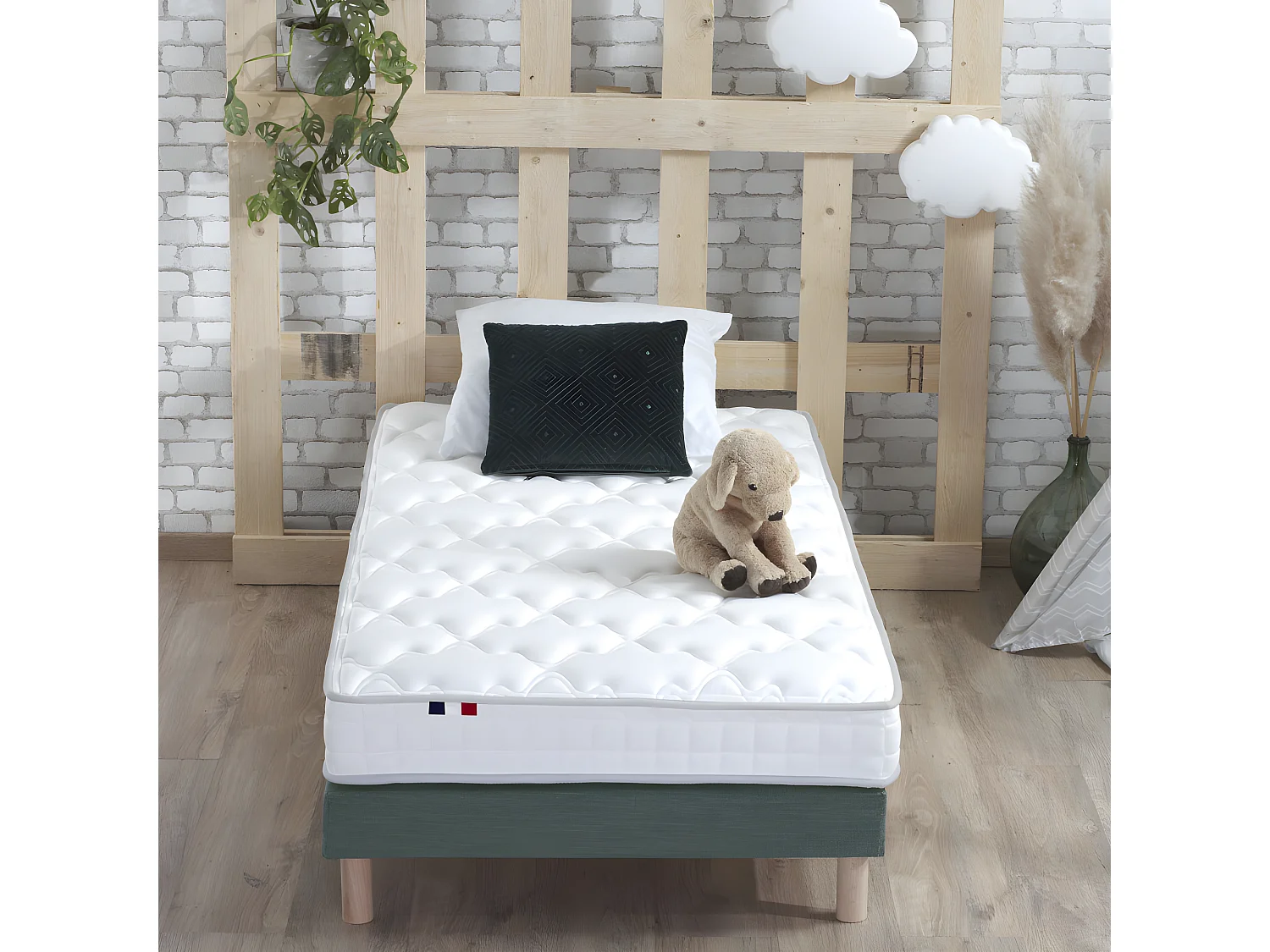 Matelas Mousse Haute Résilience + Latex 3 zones ESSENCE - made in France Dimensions - 90 x 190 cm