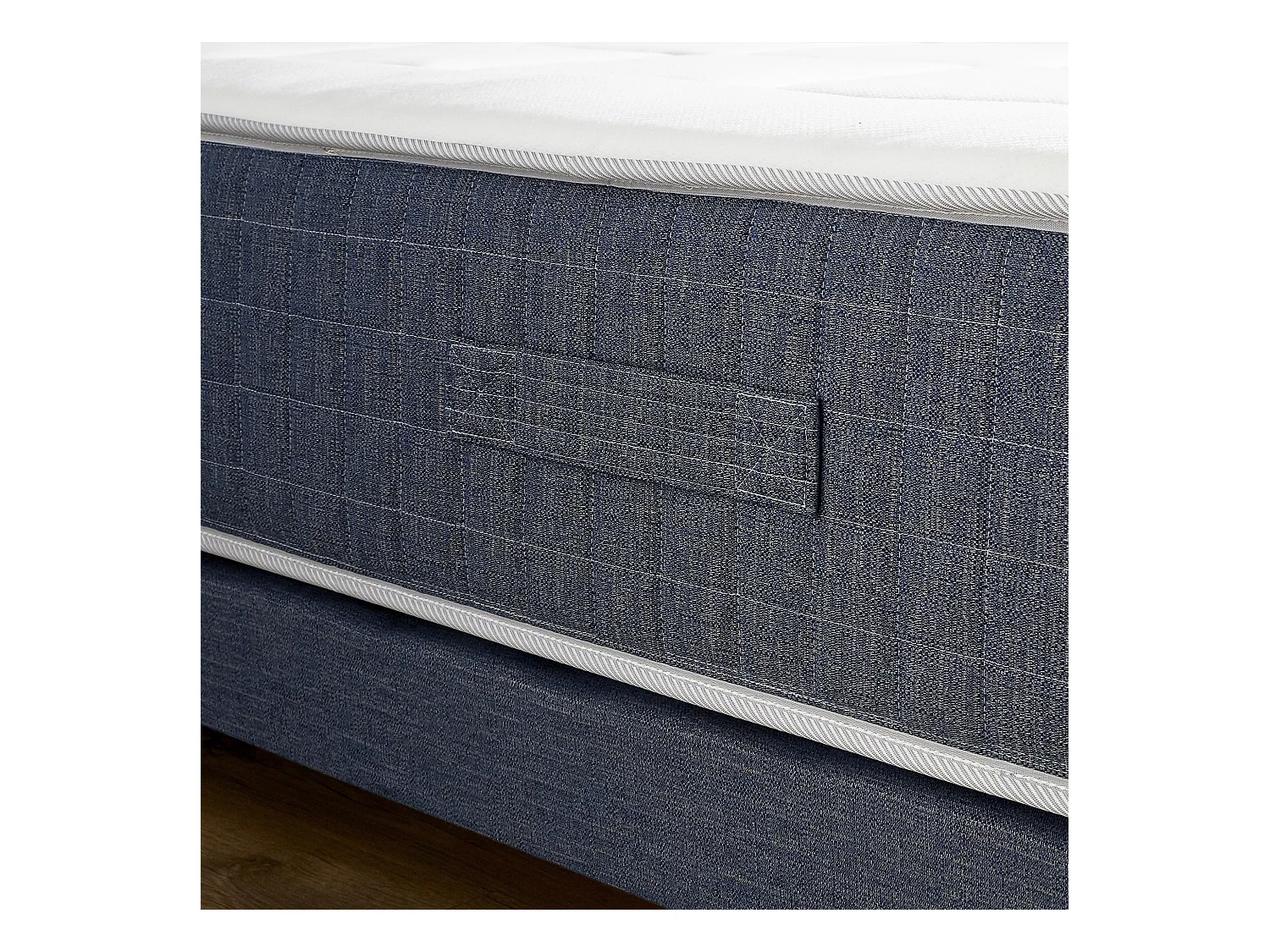 Matelas ressorts ensachés KING STYLE, mémoire de forme, confort ferme Dimensions - 140 x 190 cm