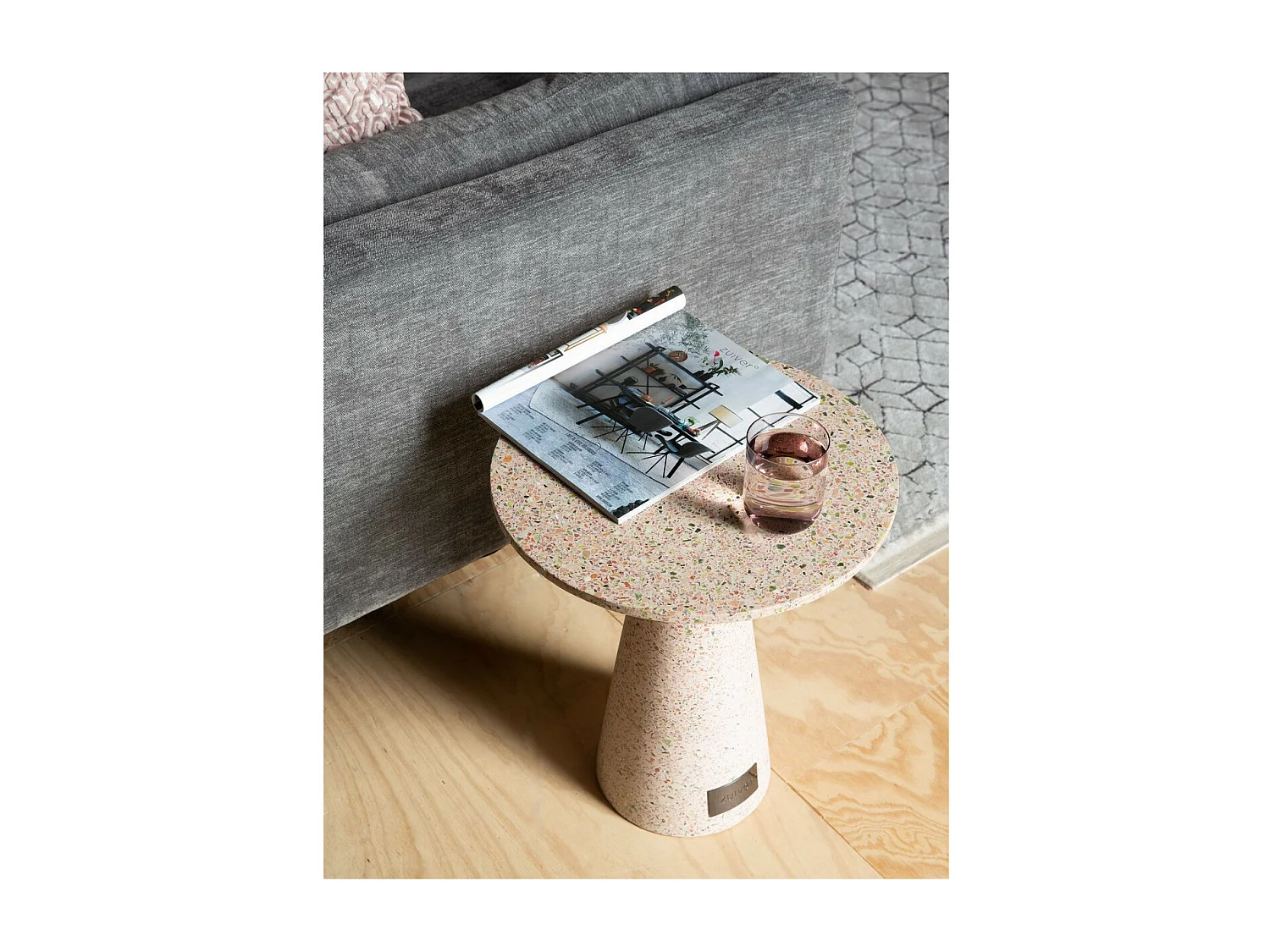 VICTORIA - Table d'appoint en Terrazzo Rose