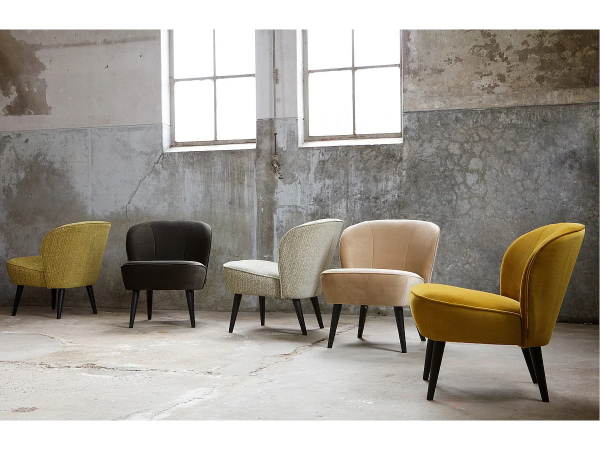 SARA - Fauteuil en velours jaune ocre