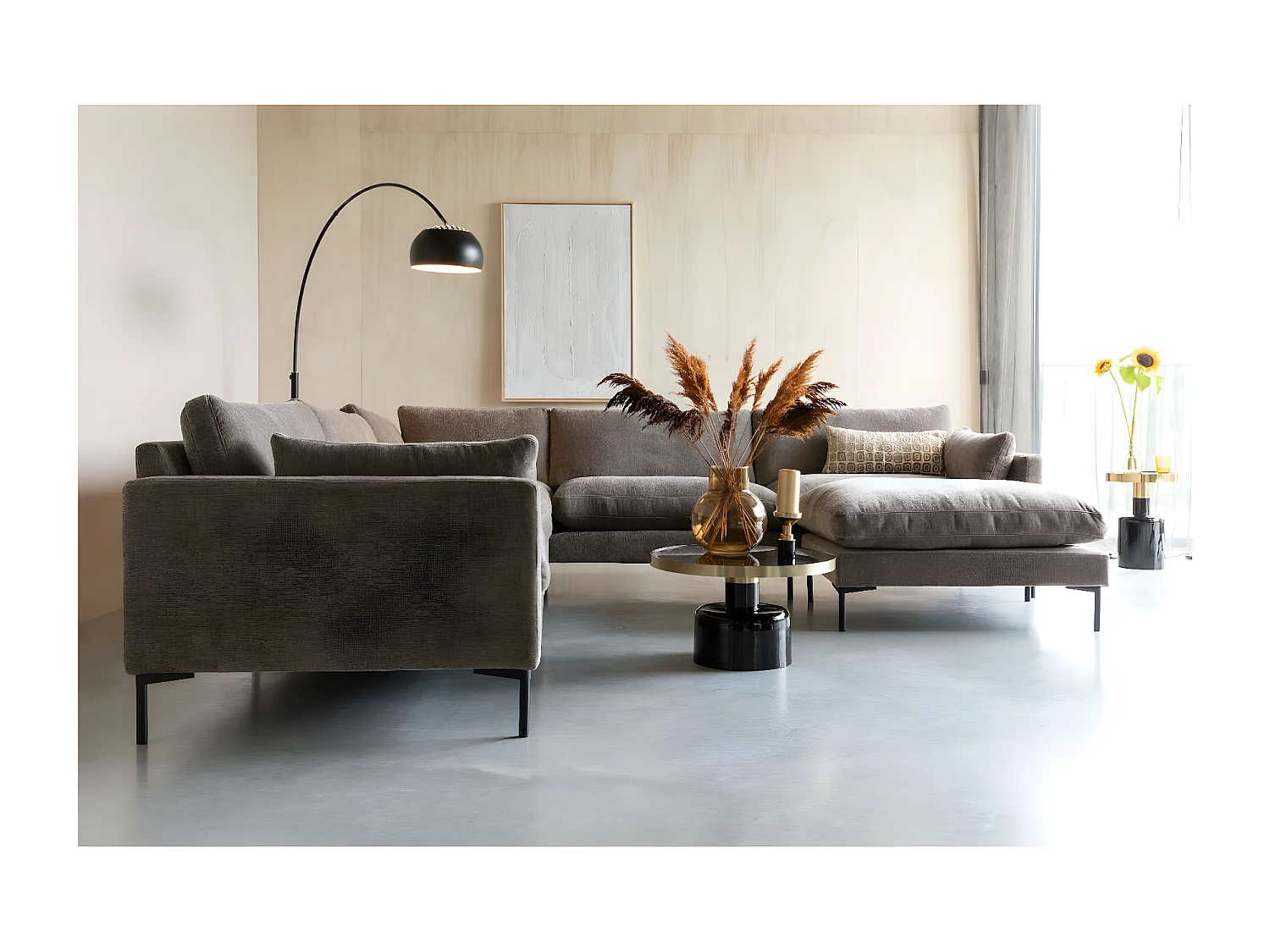 GLAM - Table basse ronde en acier émaillé noir