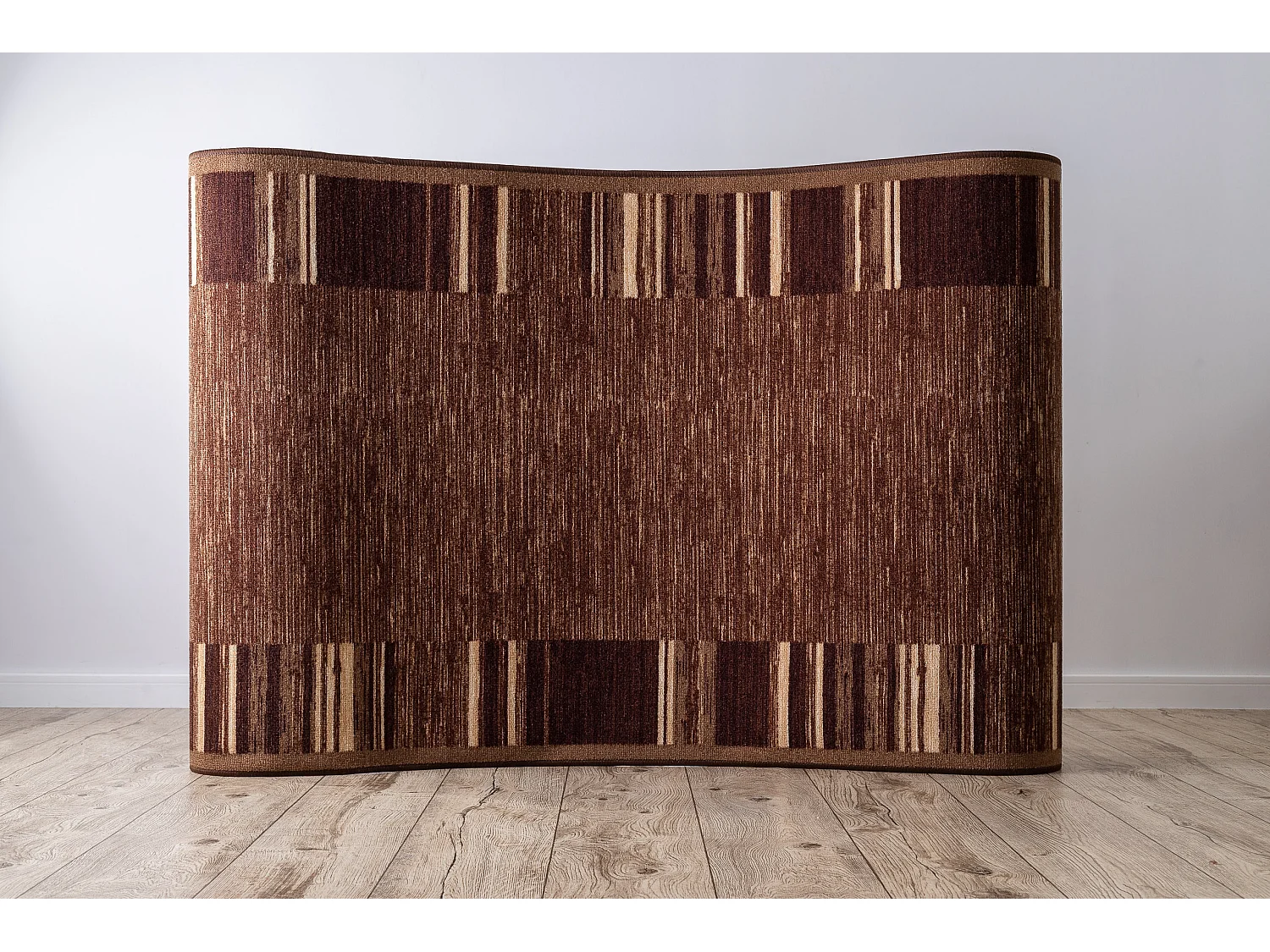 Vloerbekleding met rubber bekleed ADAGIO bruin szerokość 67x690 cm