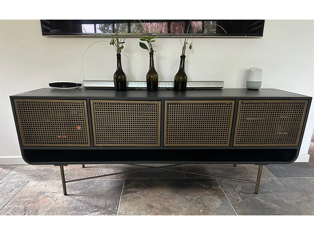 ALLIAGE - Meuble TV en Acier avec Portes en Laiton