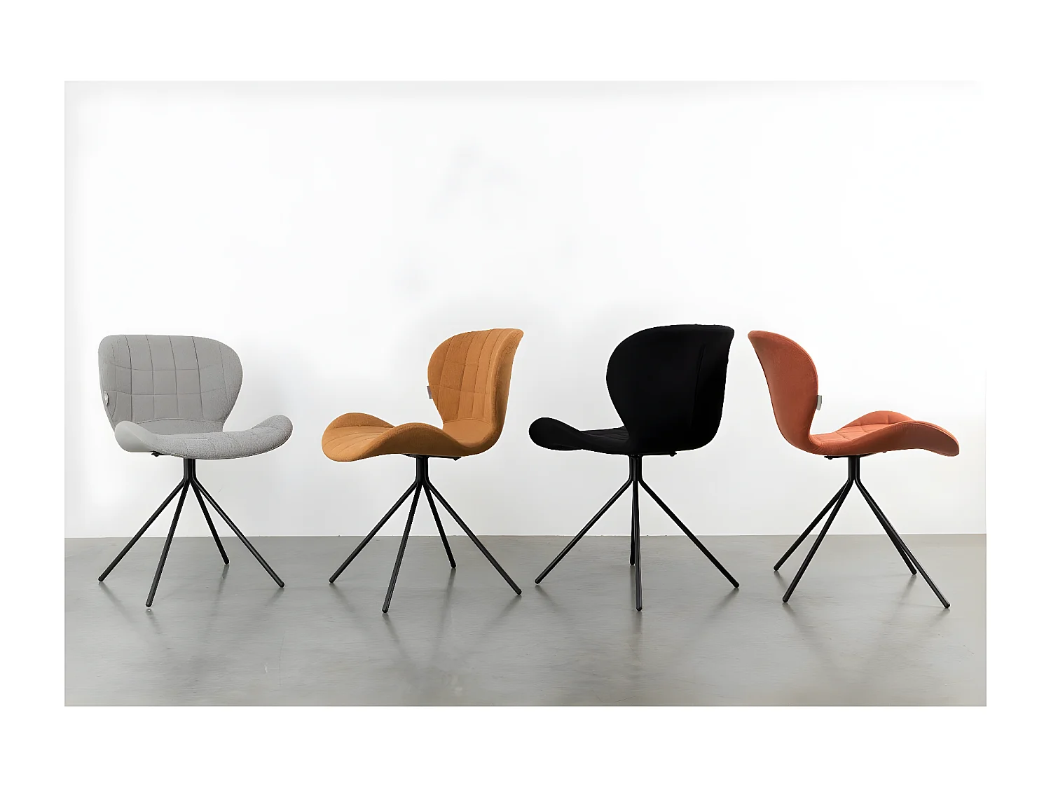 OMG - 2 chaises design en tissu orange