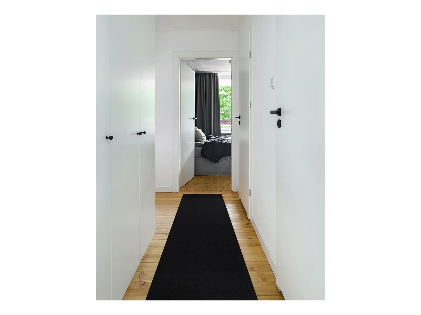 Läufer Antirutsch RUMBA einfarbig schwarz 80x870 cm