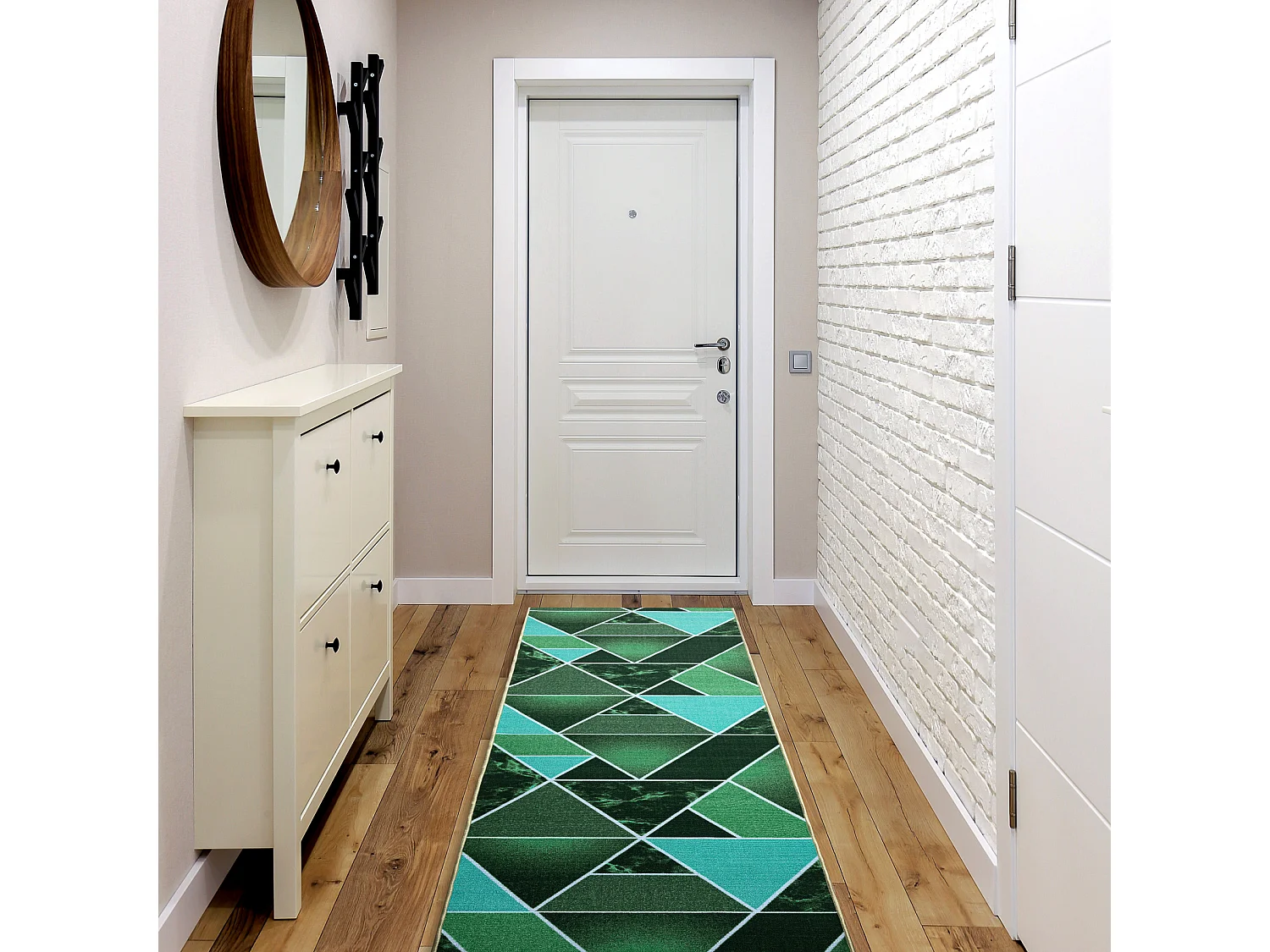 Triangles de couloir TRÓJKĄTY antidérapants, vert gomme 57x950 cm