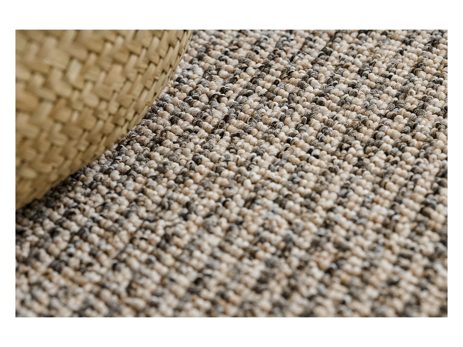 Vloerbedekking PRIUS 39 beige  150x370 cm