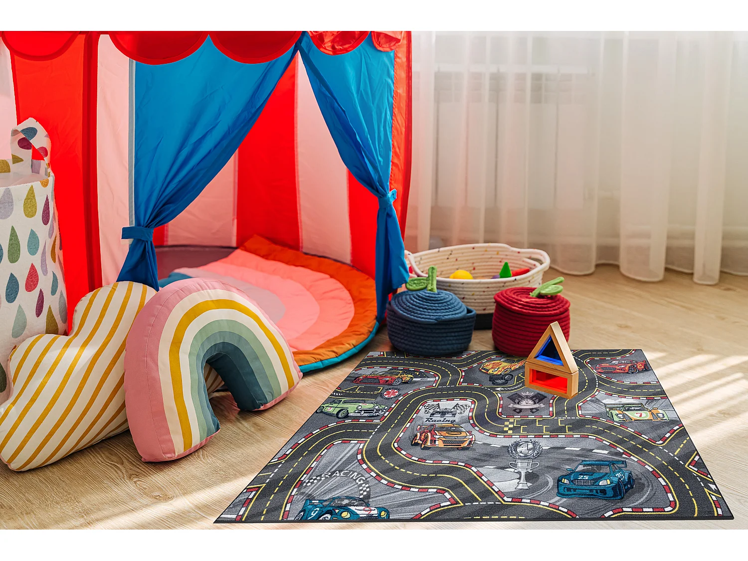 TAPIS REBEL ROADS Racers 97 Rues, voitures antidérapant pour enfants  95x133 cm