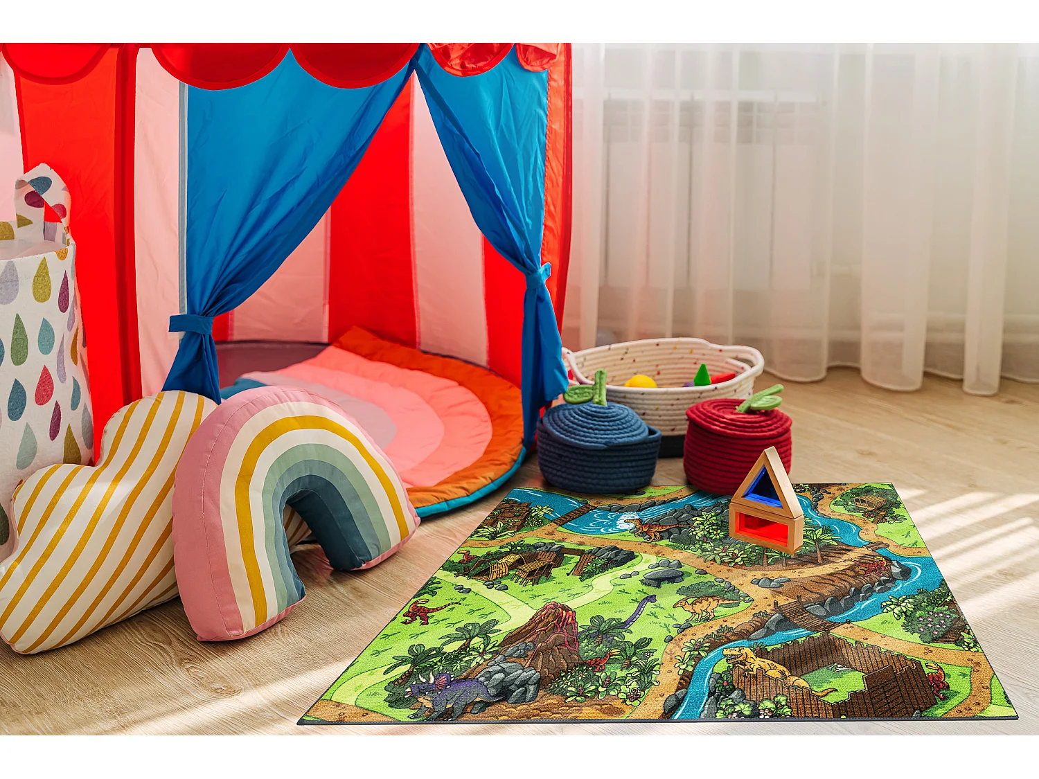 TAPIS REBEL ROADS Dino World 29 Dinosaures, antidérapant pour enfants 95x133 cm