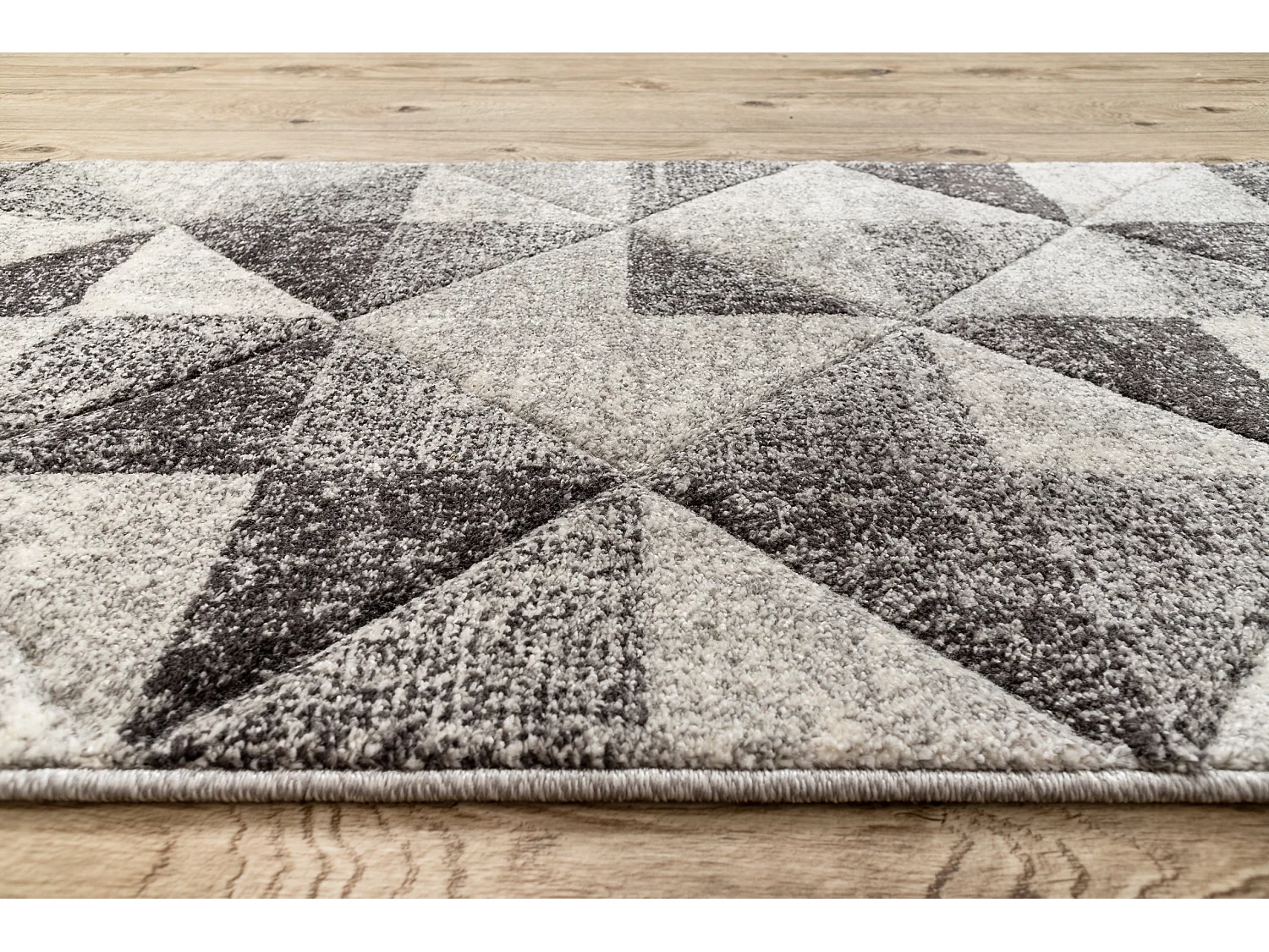 Tapis de couloir FEEL 5672/16811 TRIANGLES gris / anthracite / crème 70x830 cm