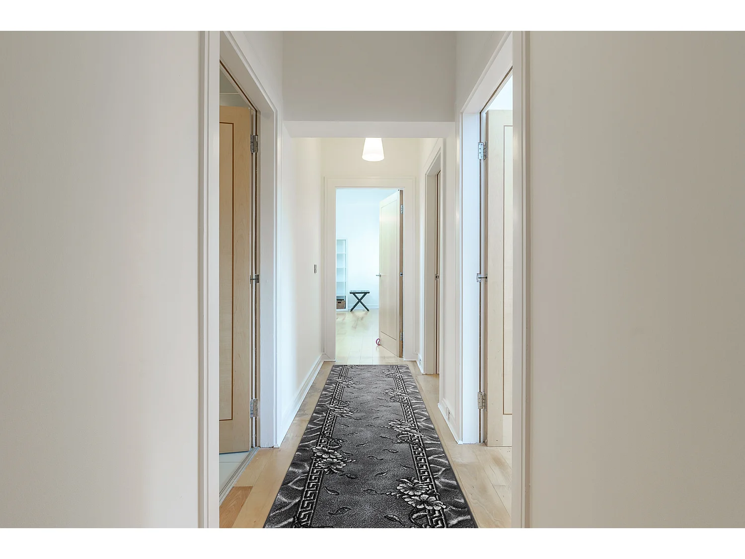 TAPIS DE COULOIR BCF MORAD Trio fleurs, feuilles gris 90x320 cm