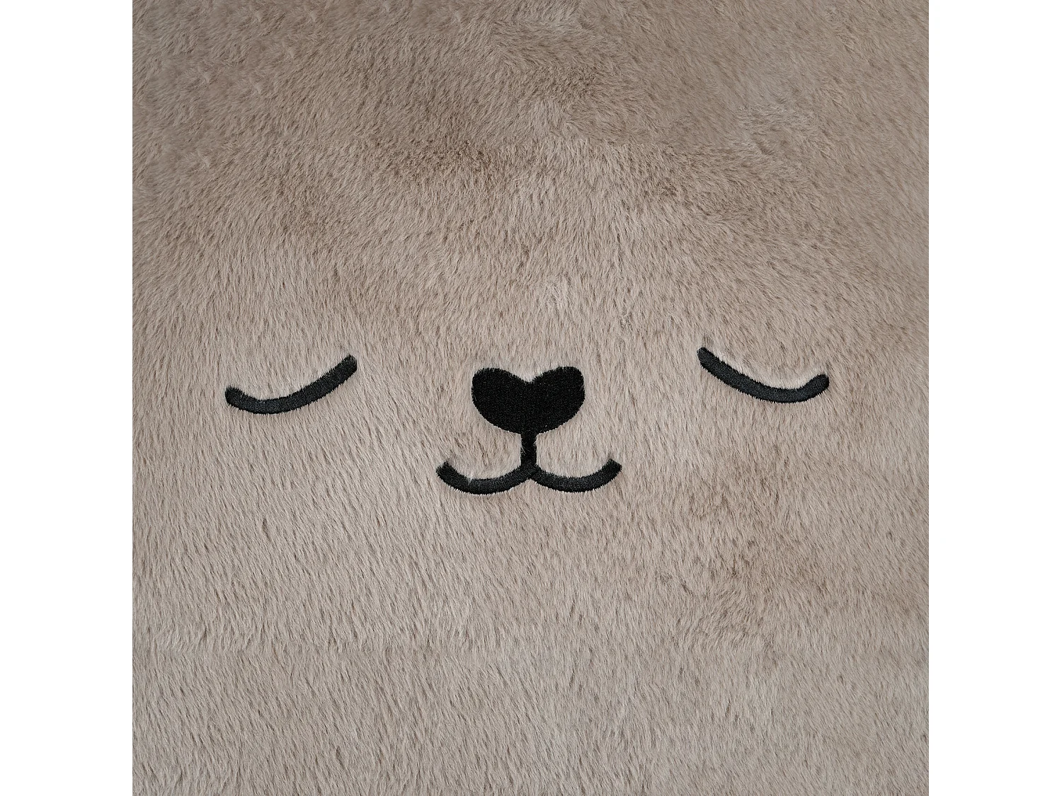 Coussin tête de lapin enfant