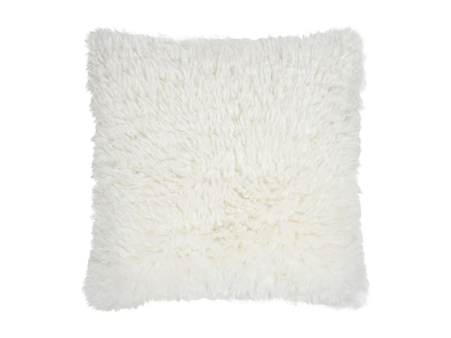 Coussin carré fausse fourrure effet poils longs