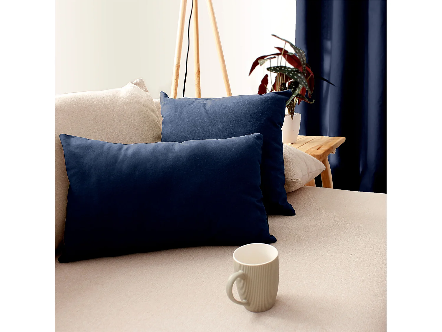 Coussin Déco Uni "Panama" 30x50cm Bleu Marine