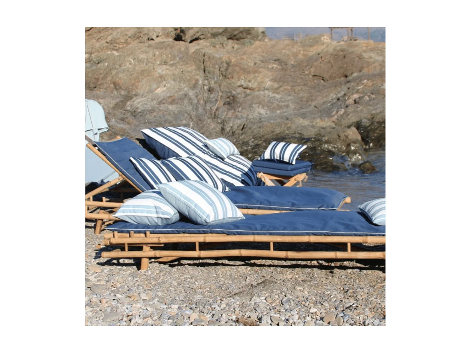 Cojín rectangular liso para exteriores