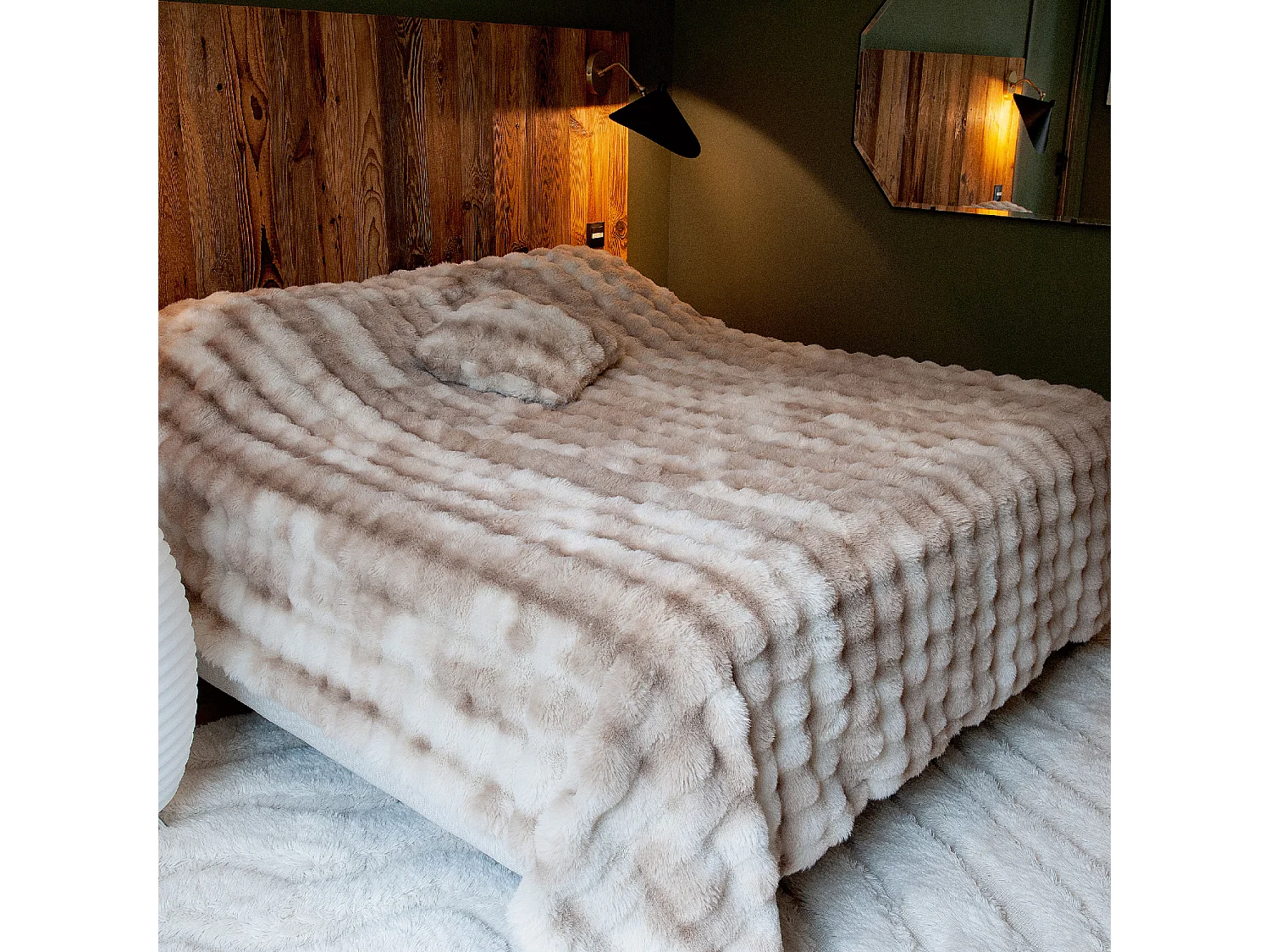 Coussin Imitation Fourrure Doux Aspect Ombré