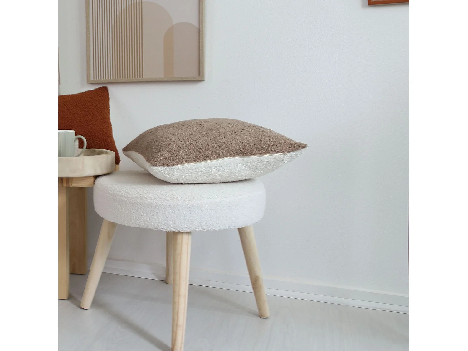 Coussin Déco Bouclé "Lodge" 40x40cm Écru & Taupe