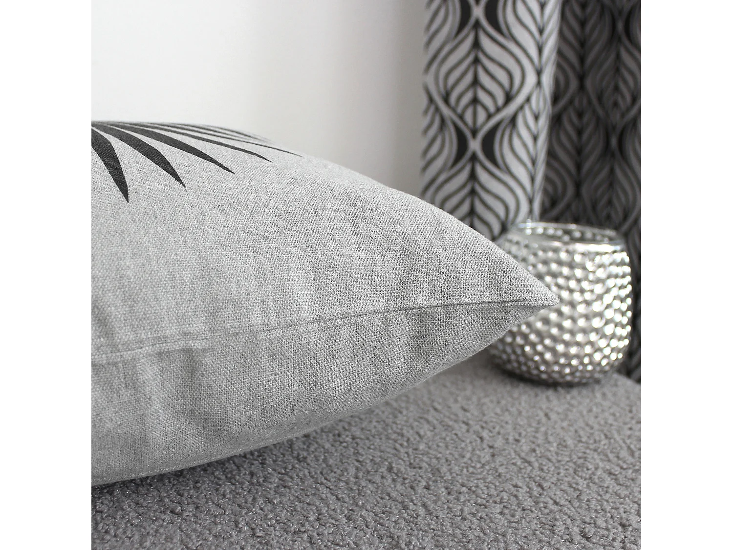 Coussin Déco Imprimé "Baya" 40x40cm Gris Clair