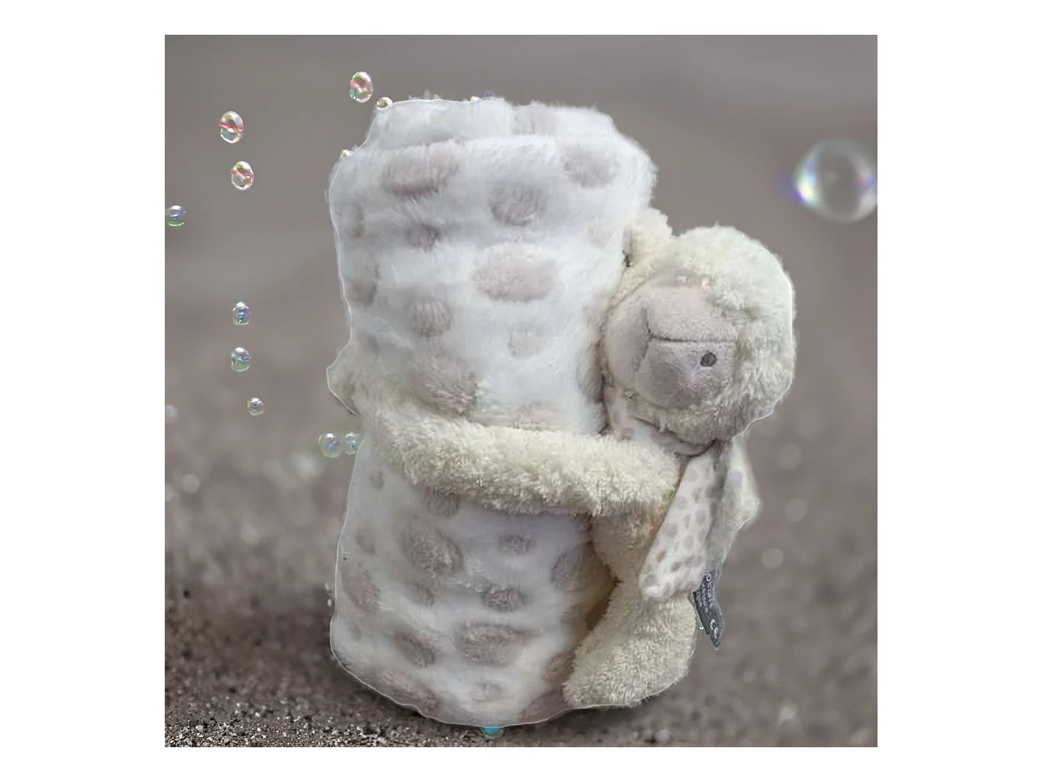Doudou mouton et plaid