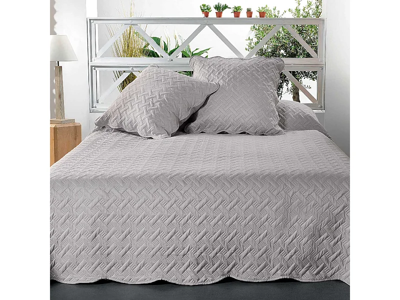 Couverture molletonné surpiquage graphique