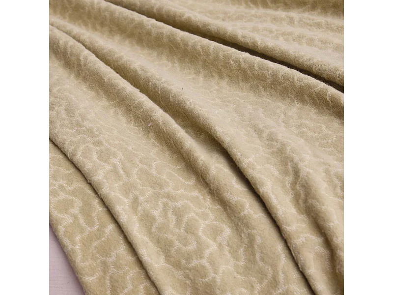 Jacquard-Wolldecke – Wolkenmuster