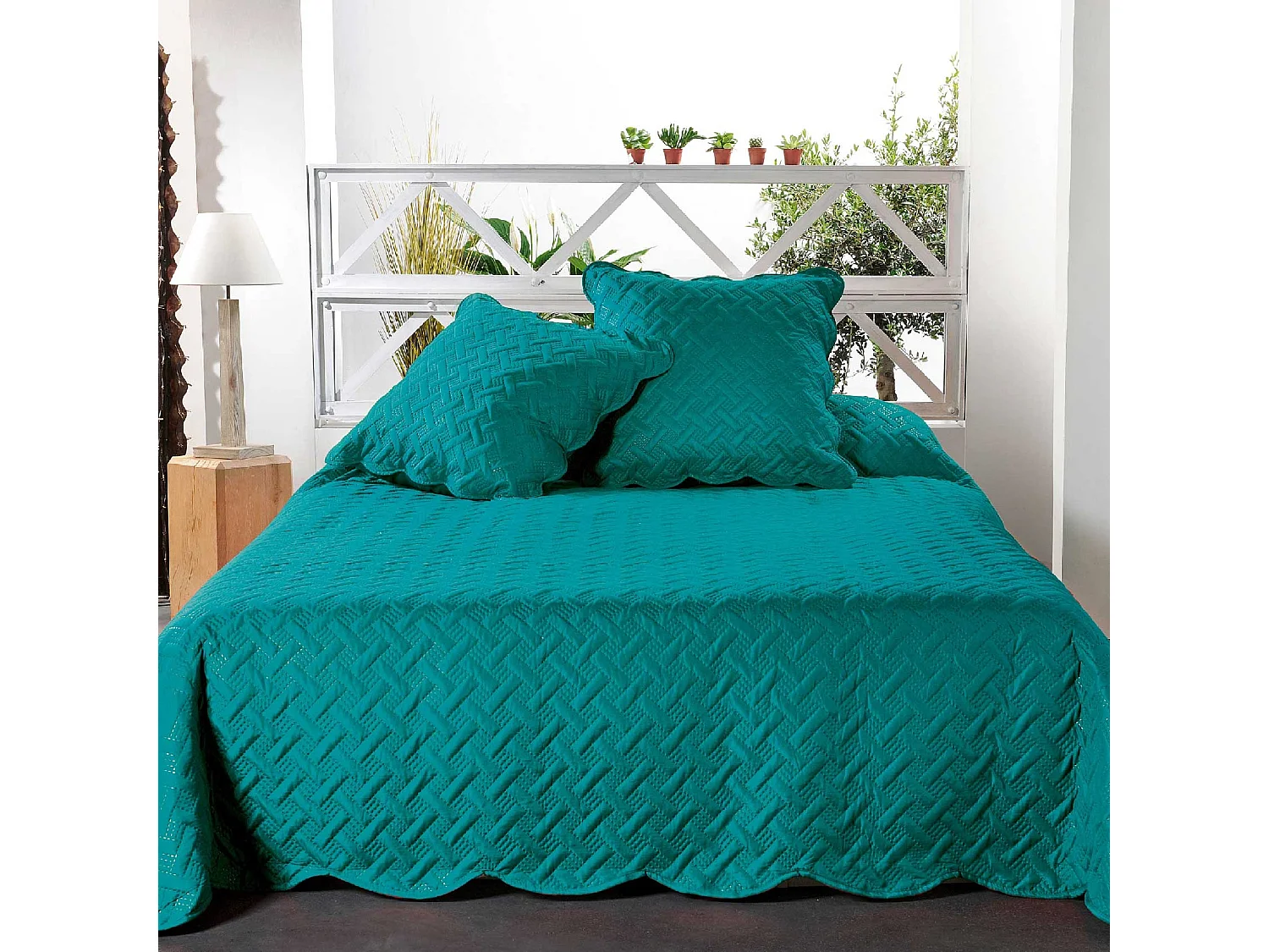 Couverture molletonné surpiquage graphique