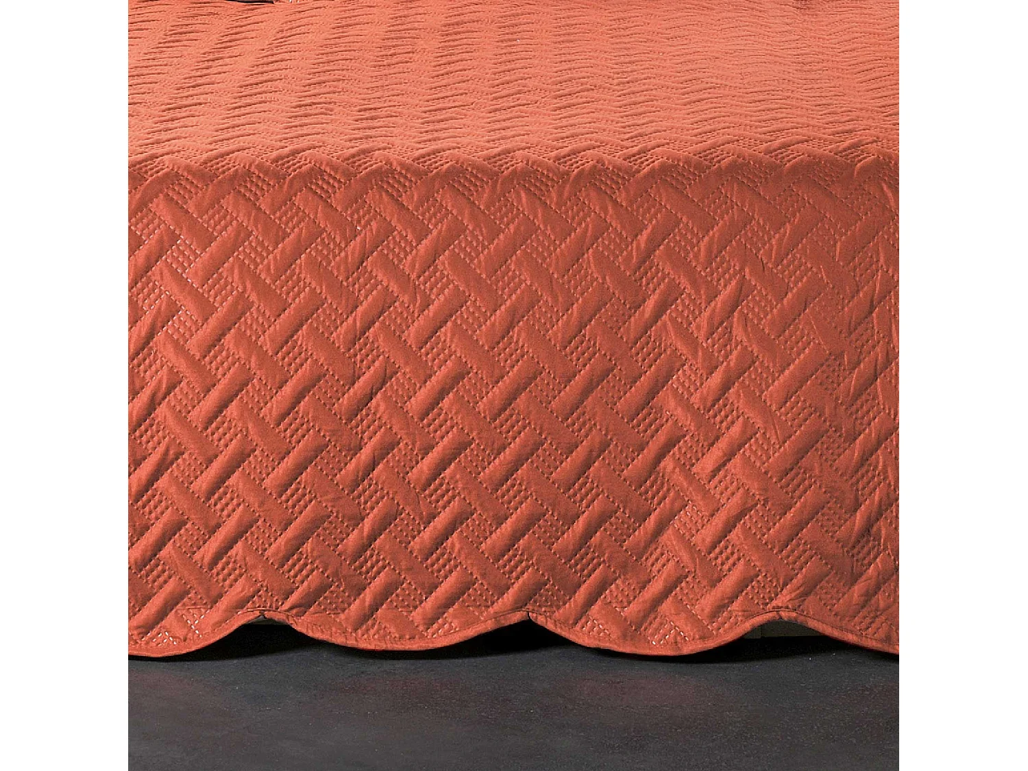 Couverture molletonné surpiquage graphique