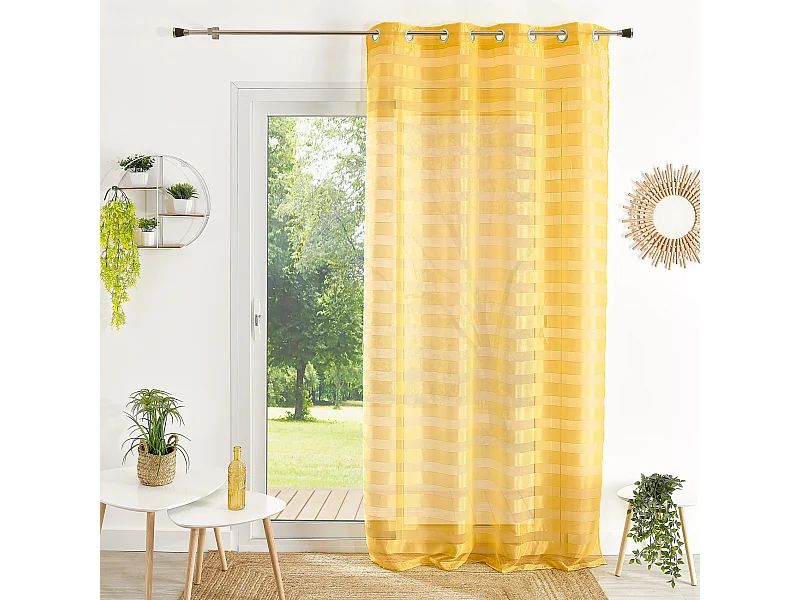 Voilage à rayures en coloris jaune
