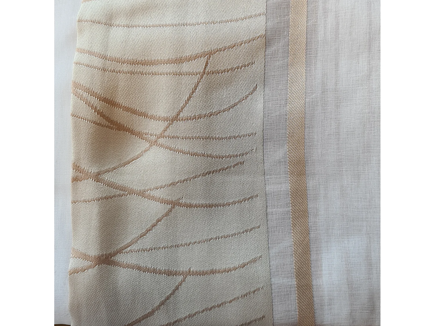 Visillo fantasía en organza a rayas verticales