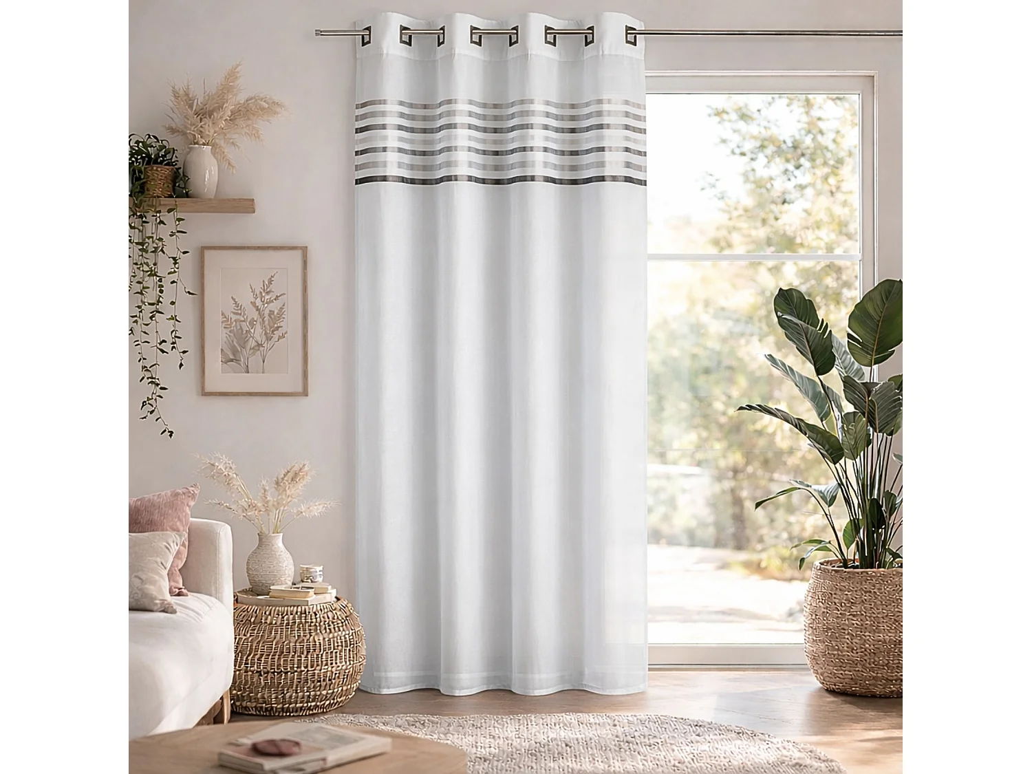 Voilage étamine parement tissé dans le haut