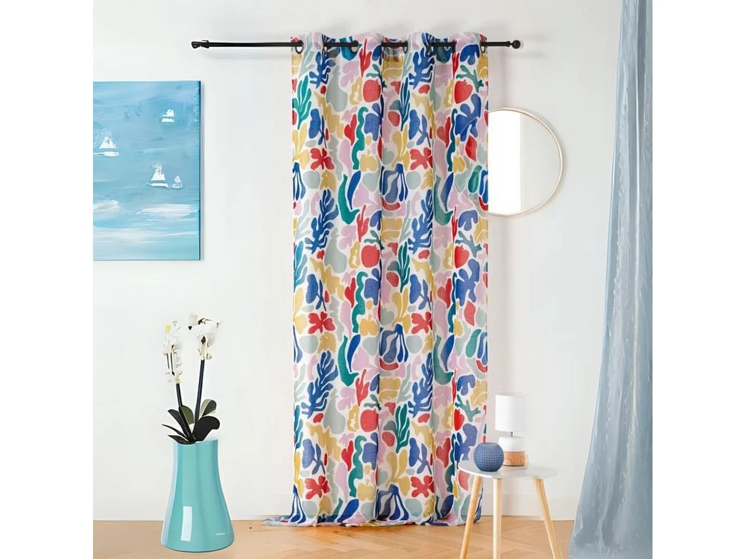 Voilage tamisant et design