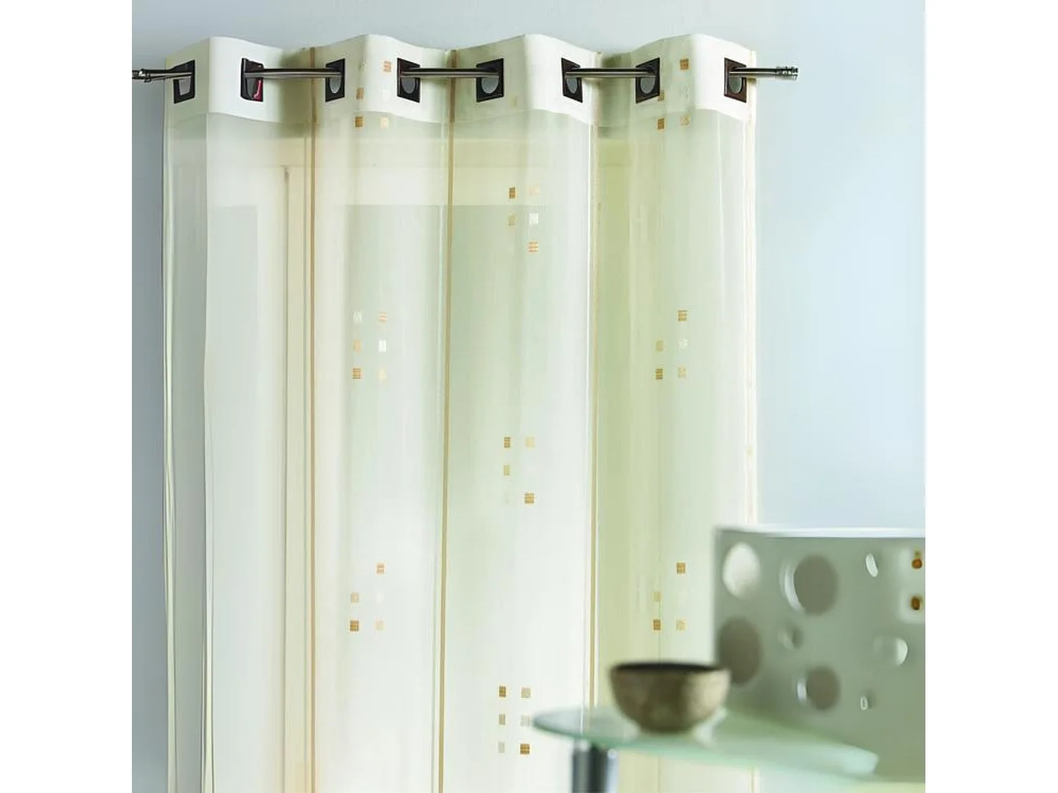 Voilage en Jacquard Fils Coupés 'Carrés'