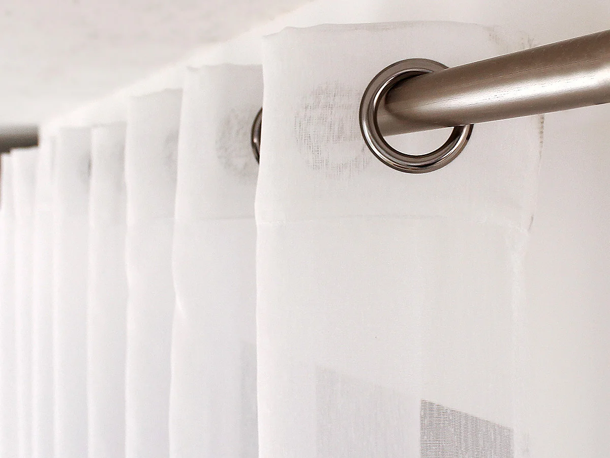 Liso en poliéster lijado