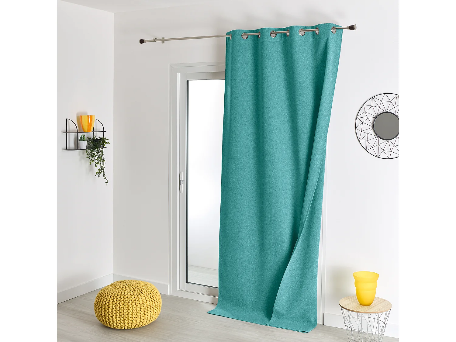 Cortina 100% opaca de doble cara para muebles 135 x 260 cm